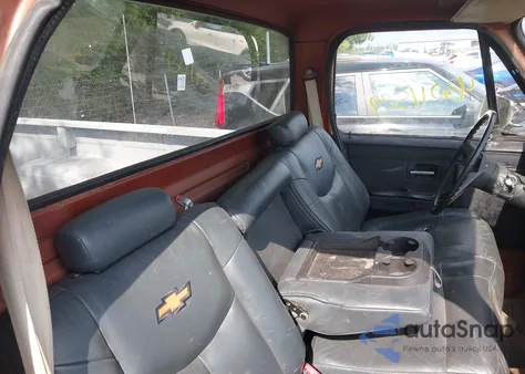 1987 Chevrolet Blazer V10 from USA, damaged, VIN 1GNEV18H5HF107357